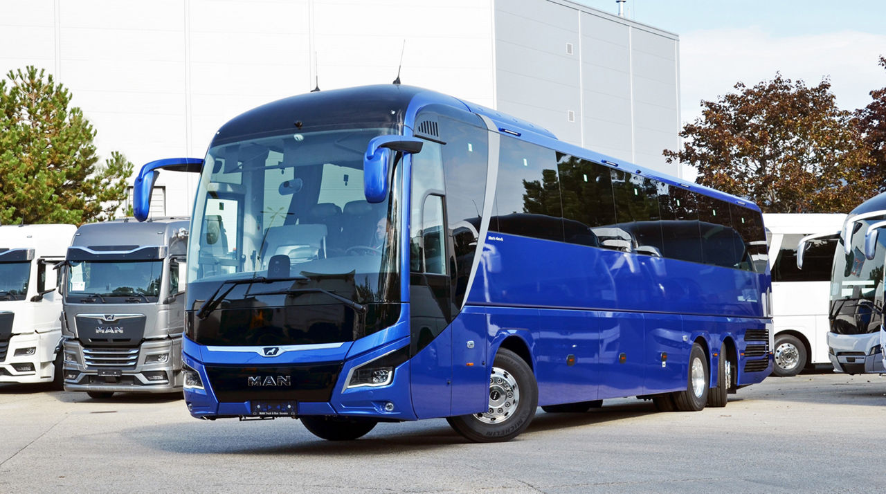 01_Prvotriedne vybavený MAN Lion´s Coach.jpg